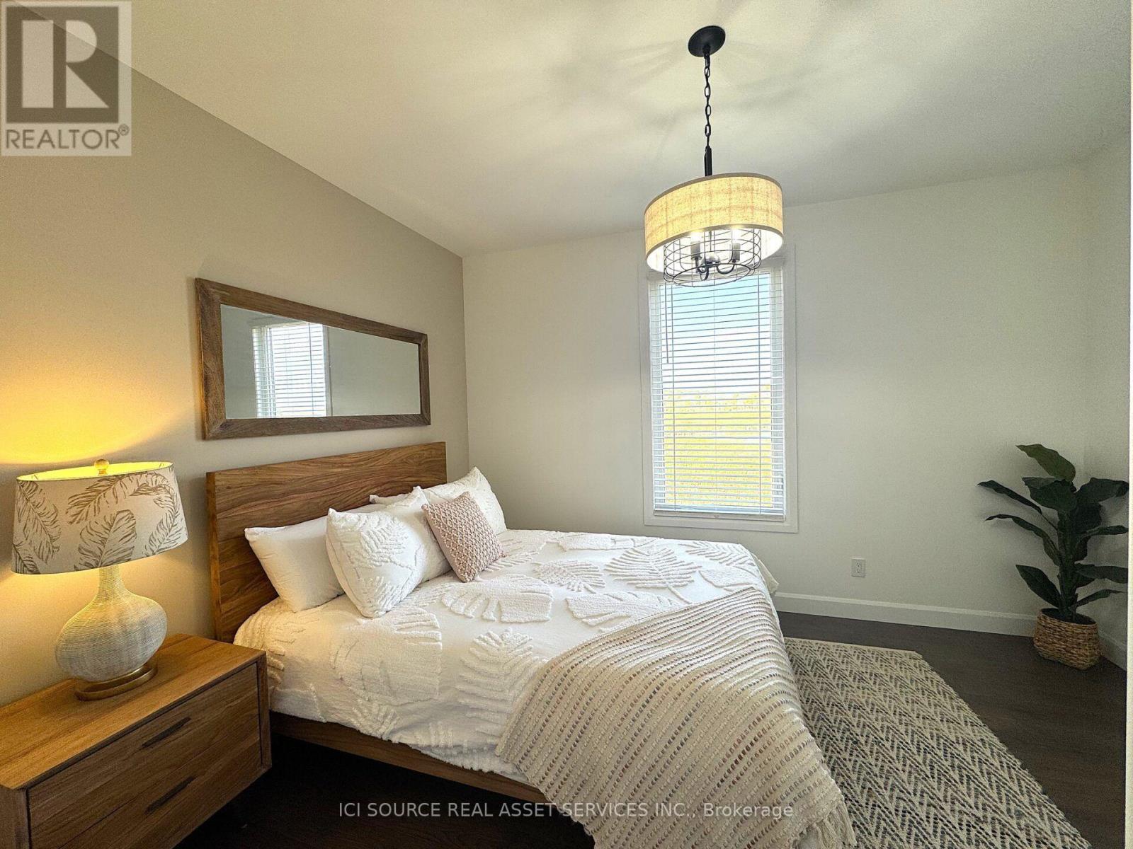 18 Swan Lane, Tay, Ontario  L0K 1R0 - Photo 27 - S12462707