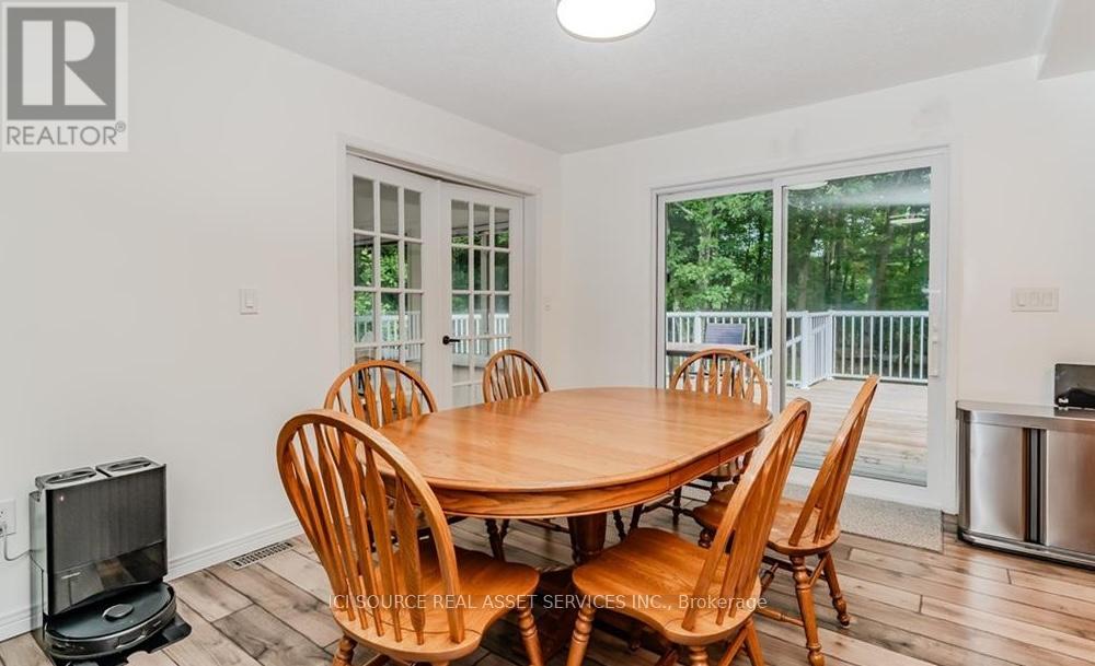 9 Indian Crescent, Muskoka Lakes, Ontario  P0B 1J0 - Photo 4 - X12464758