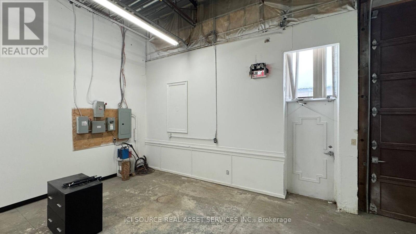 3 & 4 - 72 Centennial Road, Orangeville, Ontario  L9W 1P9 - Photo 17 - W12528368