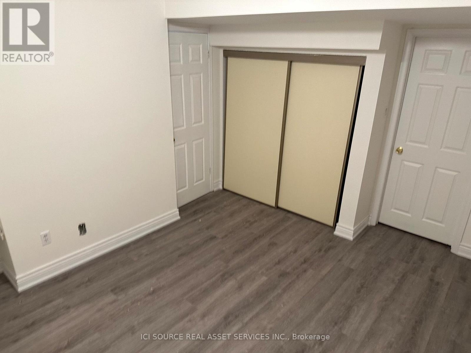 Lower - 155 Highland Crescent, Toronto, Ontario  M2L 1H2 - Photo 7 - C12557548