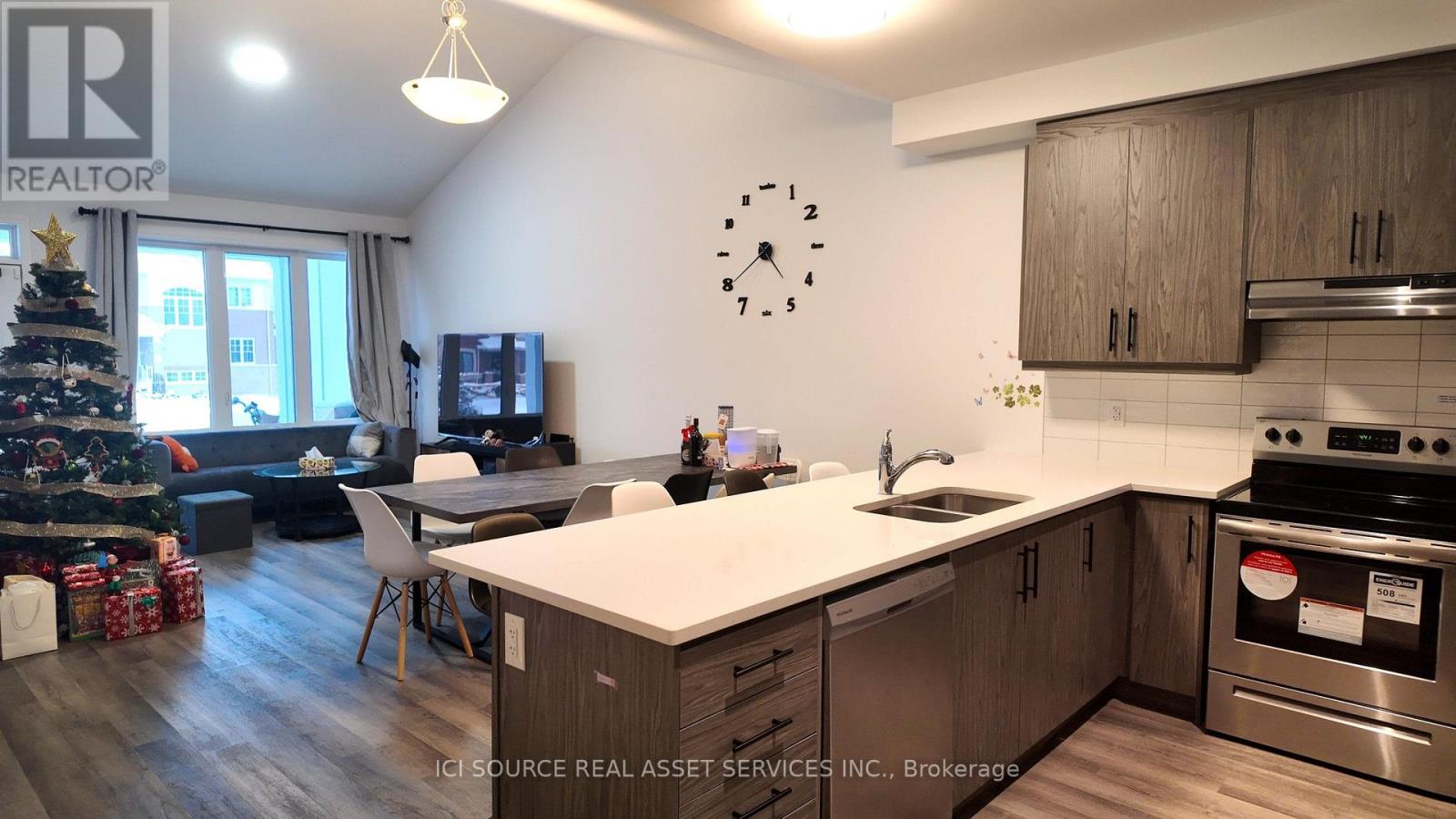 2969 Murphy Place, Innisfil, Ontario  L9S 0S1 - Photo 4 - N12650450