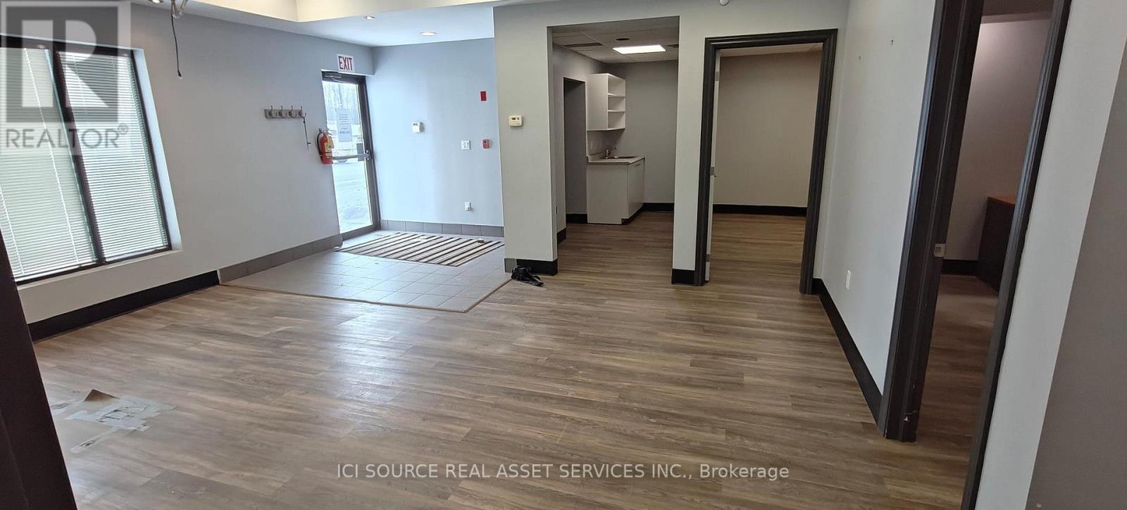 1501 Seymour Street, North Bay, Ontario  P1A 0C5 - Photo 2 - X12831136