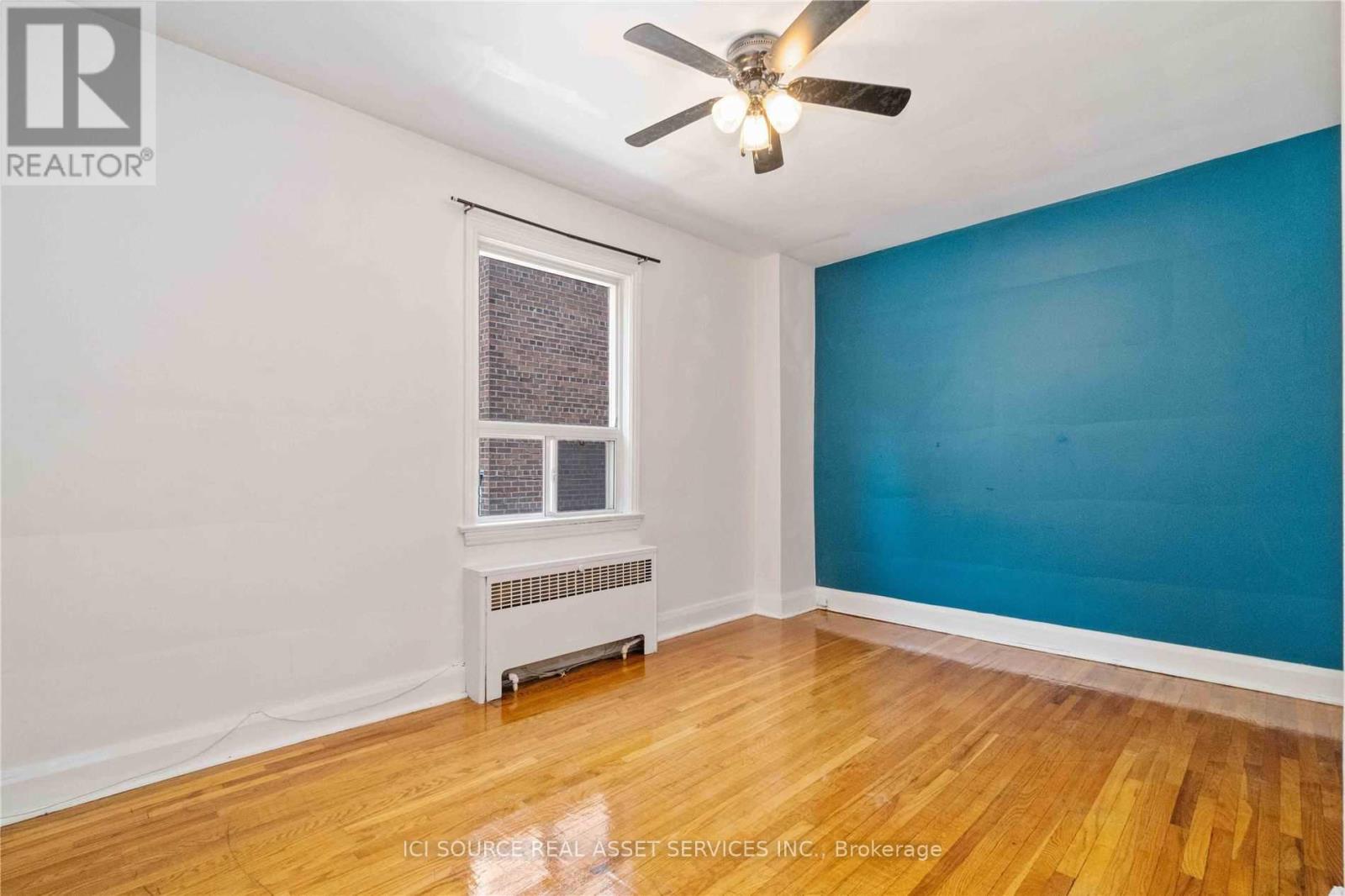 2 - 116 Eastwood Road, Toronto, Ontario  M4L 2C9 - Photo 10 - E12910716
