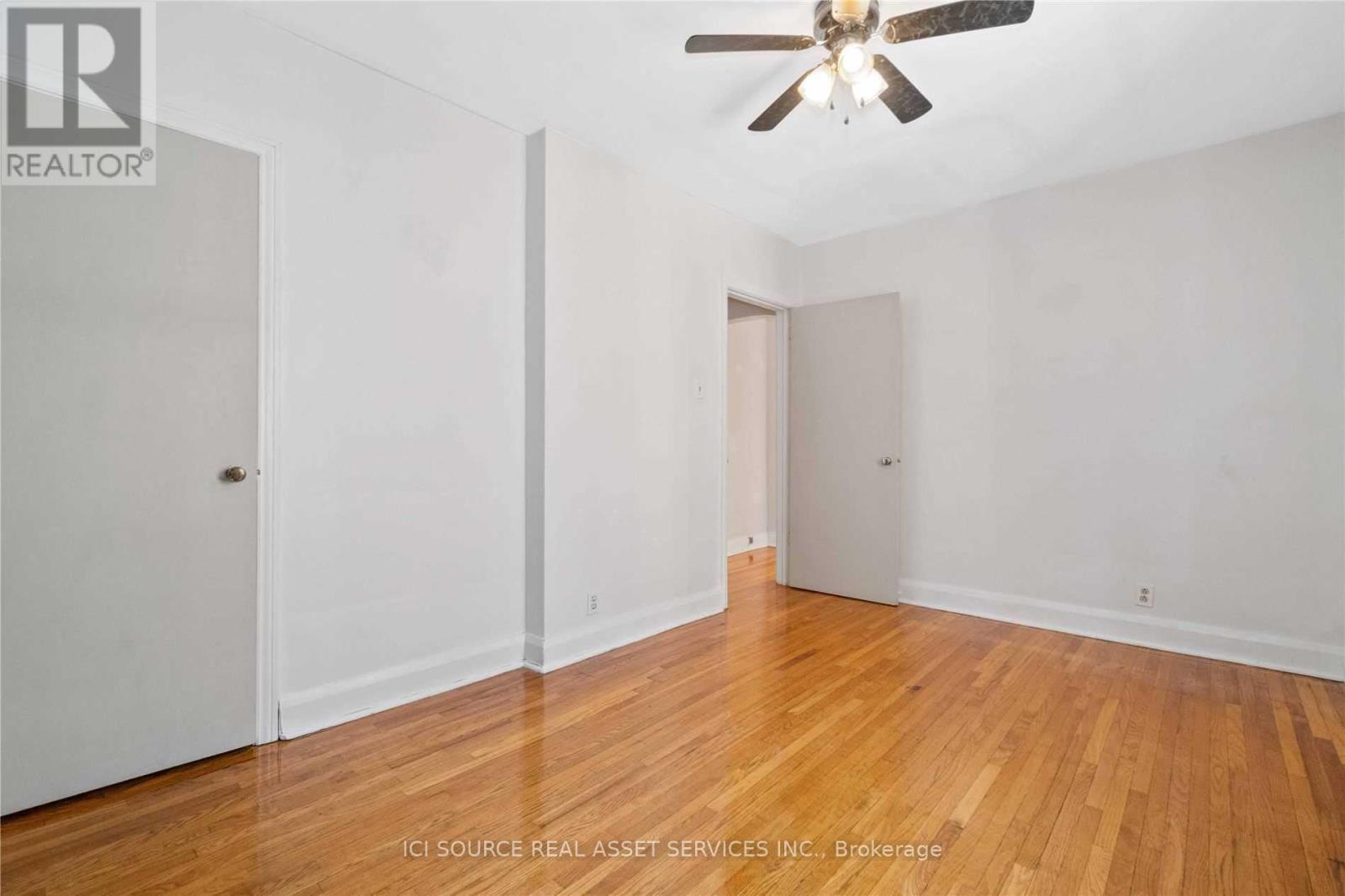 2 - 116 Eastwood Road, Toronto, Ontario  M4L 2C9 - Photo 12 - E12910716