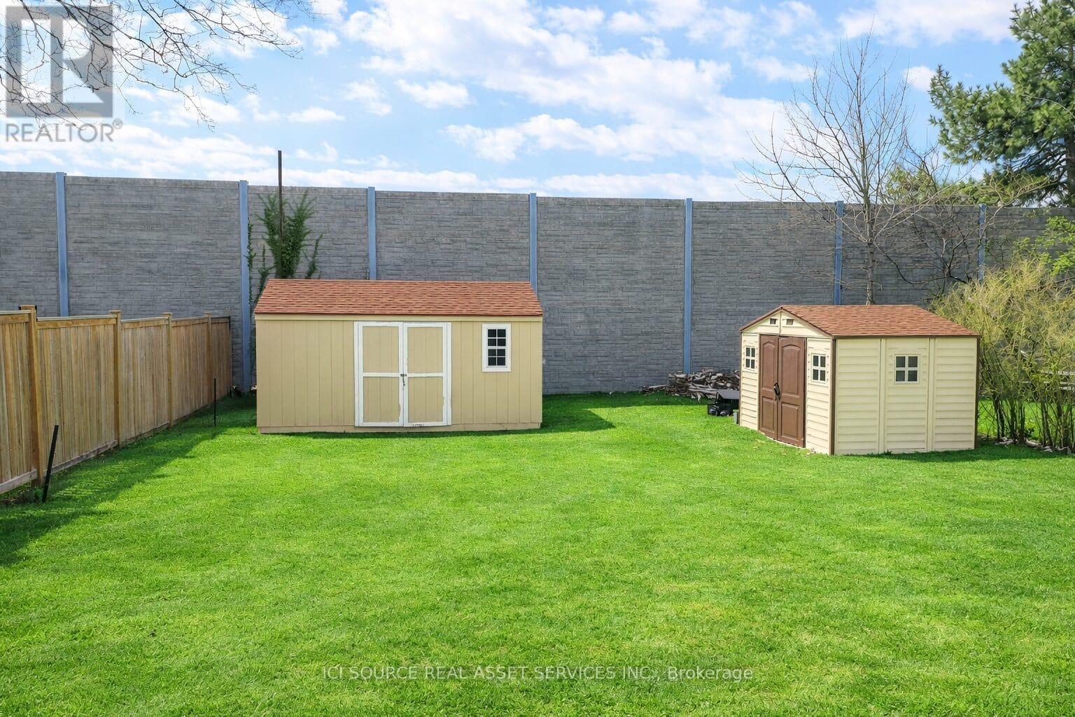 41 Wishing Well Drive, Toronto, Ontario  M1T 1H9 - Photo 2 - E12918366