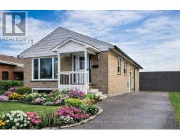 41 WISHING WELL DRIVE, Toronto, Ontario