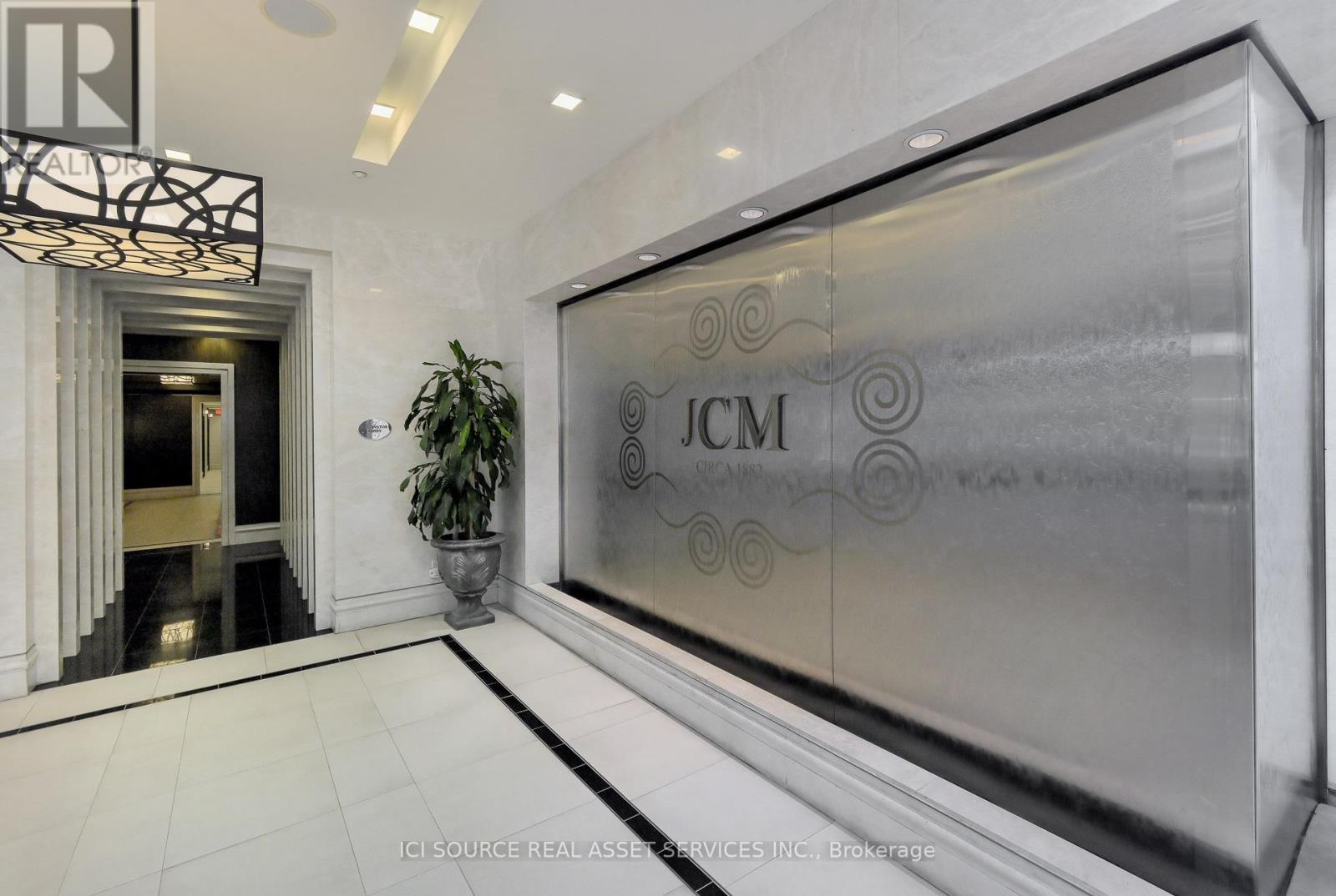 2303 - 28 Linden Street, Toronto, Ontario  M4Y 0A4 - Photo 24 - C12989140