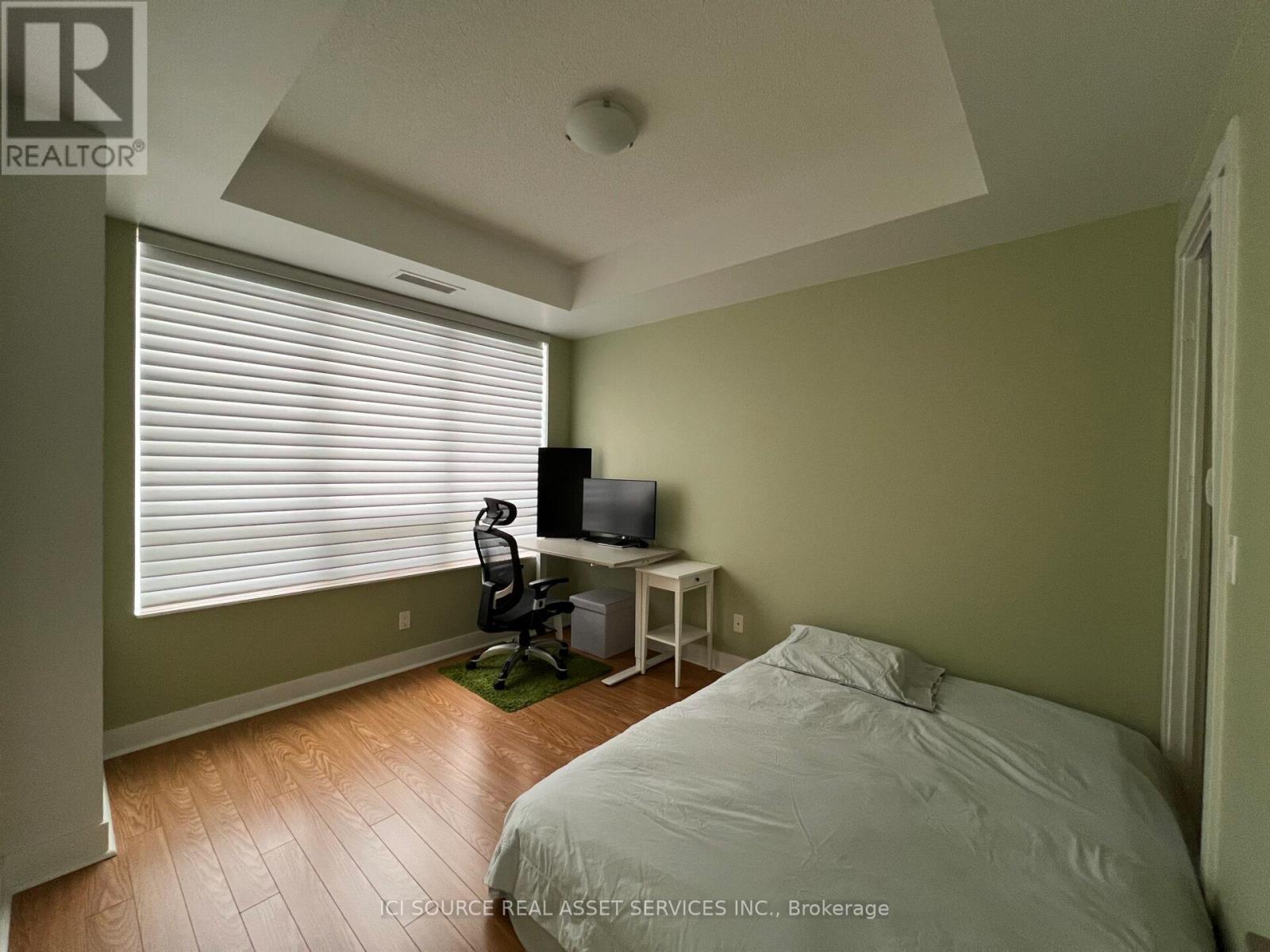 2303 - 28 Linden Street, Toronto, Ontario  M4Y 0A4 - Photo 39 - C12989140