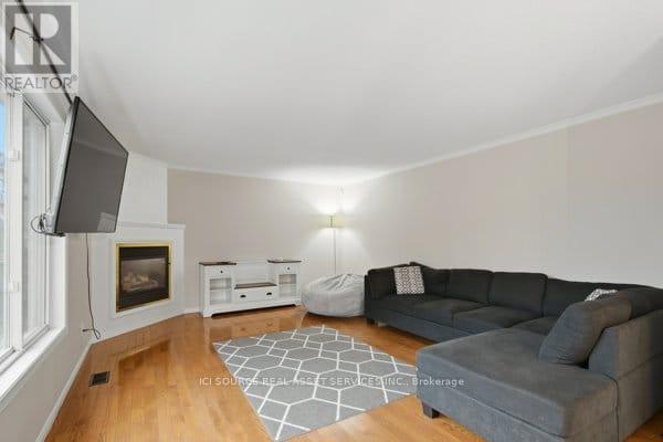 35 Loraine Avenue, Quinte West, Ontario  K8V 6R4 - Photo 6 - X13015858