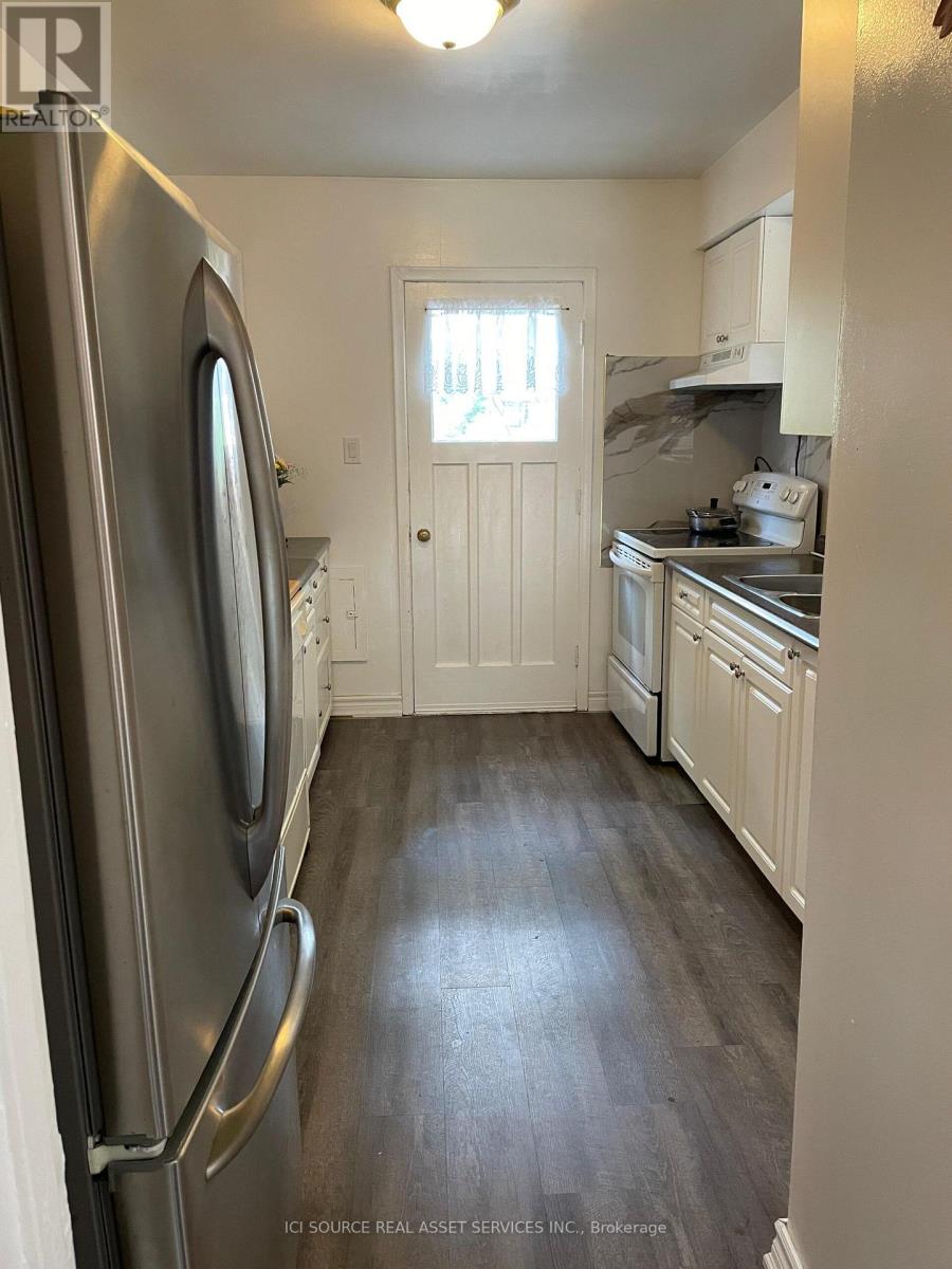 532 Appleby Line, Burlington, Ontario  L7L 2Y3 - Photo 3 - W13070442