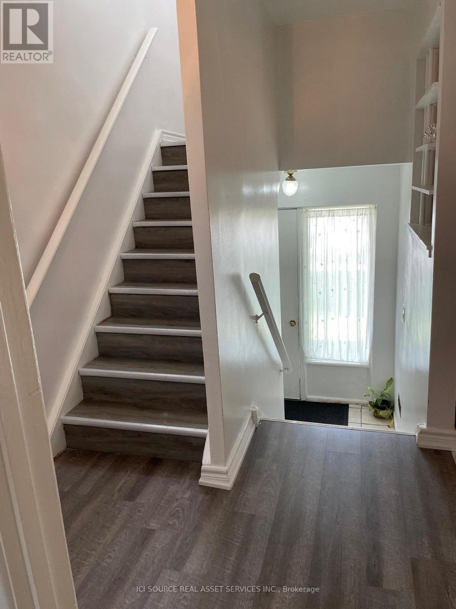 532 Appleby Line, Burlington, Ontario  L7L 2Y3 - Photo 8 - W13070442