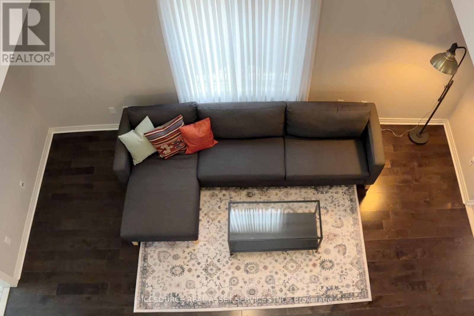 98 Summers Drive, Thorold, Ontario  L2V 5B1 - Photo 5 - X13073678