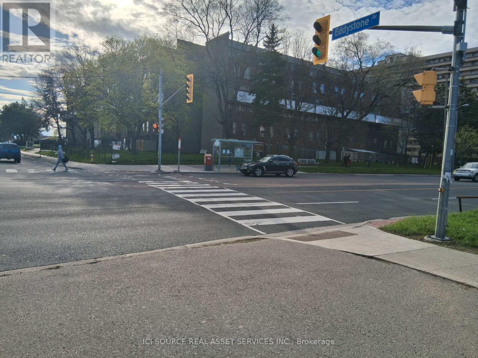 148 - 10 Eddystone Avenue, Toronto, Ontario  M3N 2T2 - Photo 2 - W13082586