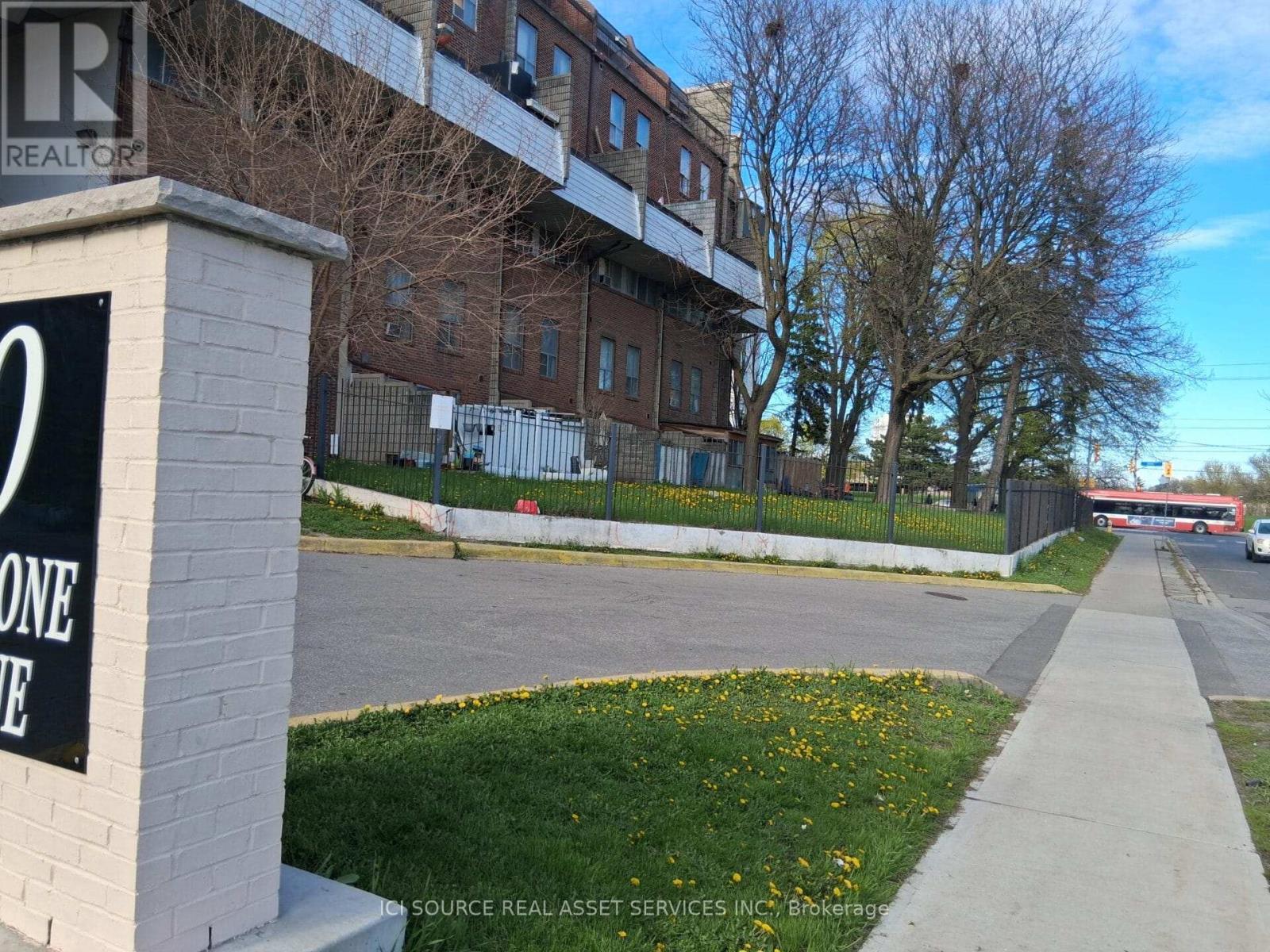 148 - 10 Eddystone Avenue, Toronto, Ontario  M3N 2T2 - Photo 3 - W13082586