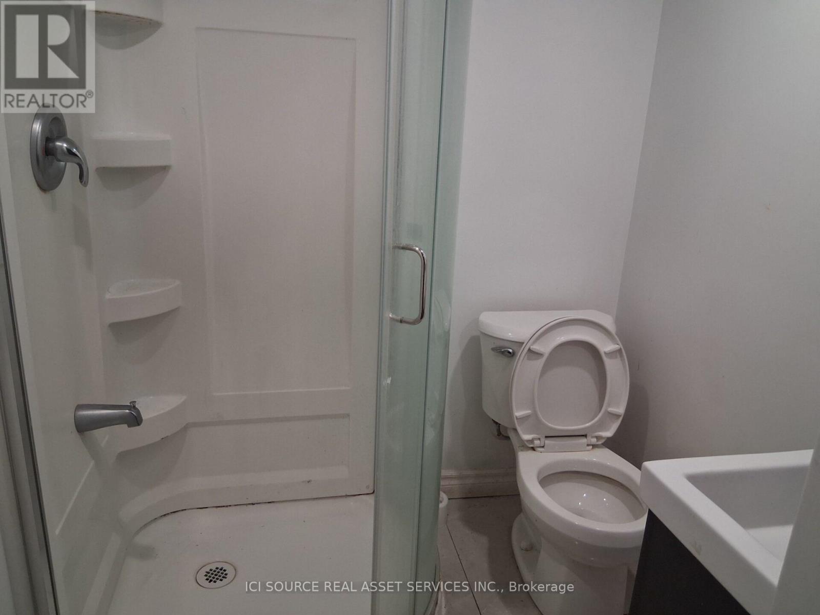 11 Ellington Drive, Toronto, Ontario  M1R 3X6 - Photo 8 - E13153390