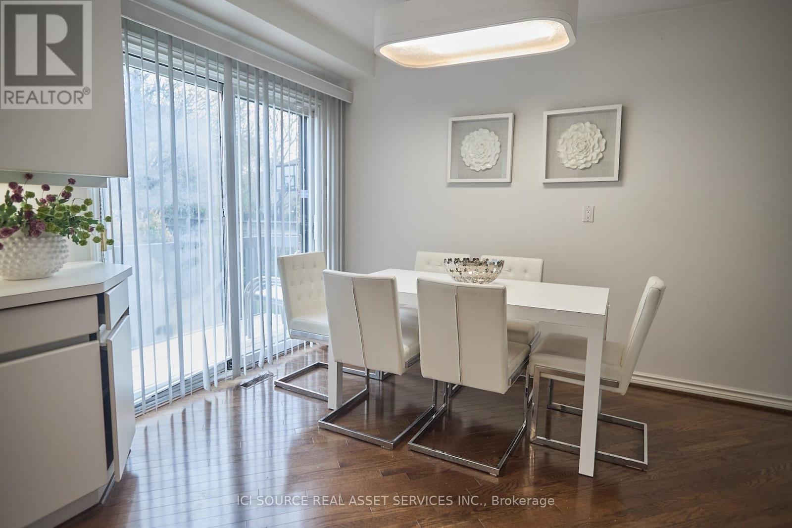 104 Almore Avenue, Toronto, Ontario  M3H 2H5 - Photo 20 - C13190182