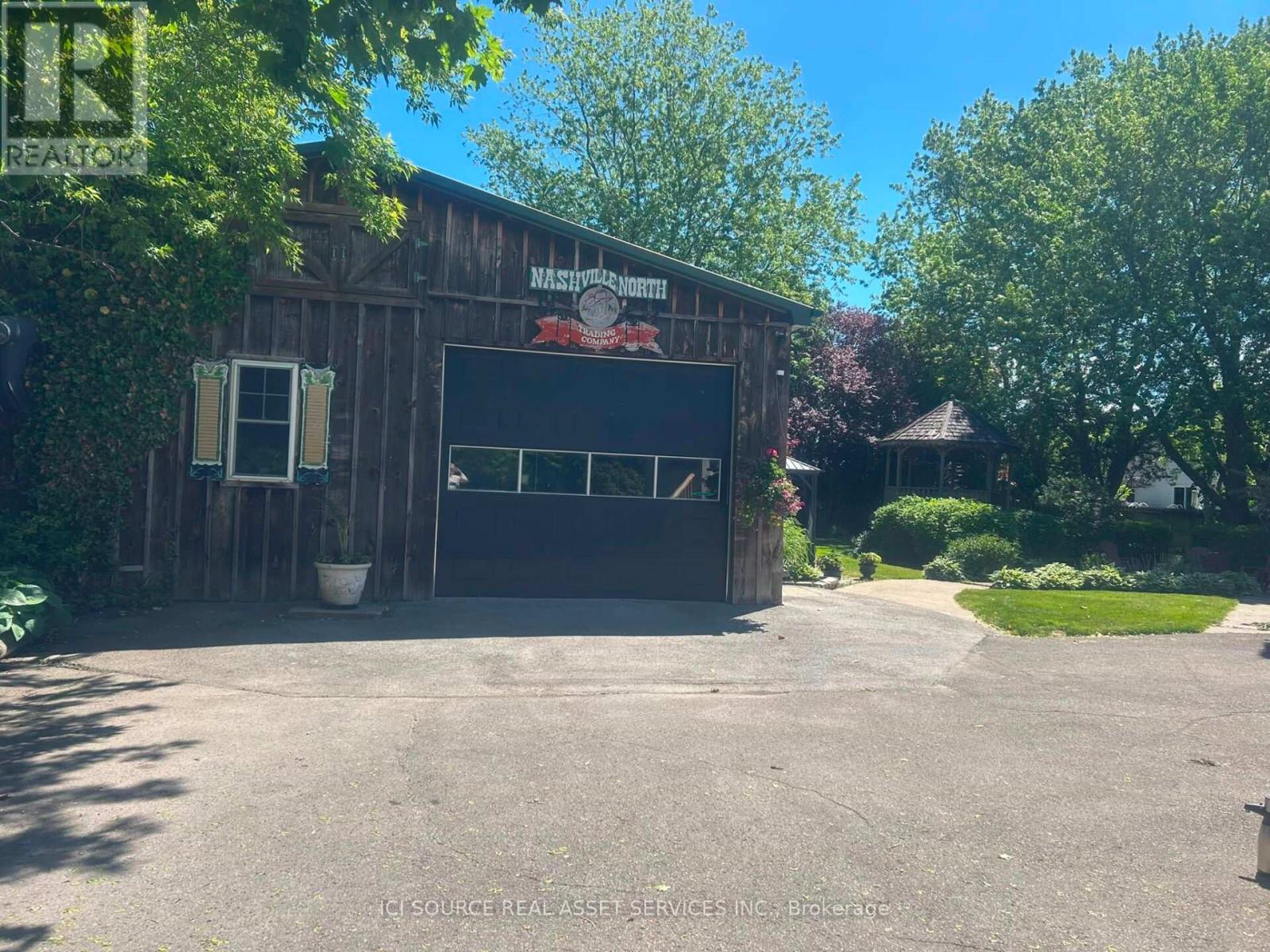 2241 Four Mile Creek Road, Niagara-On-The-Lake, Ontario  L0S 1J0 - Photo 14 - X13238500