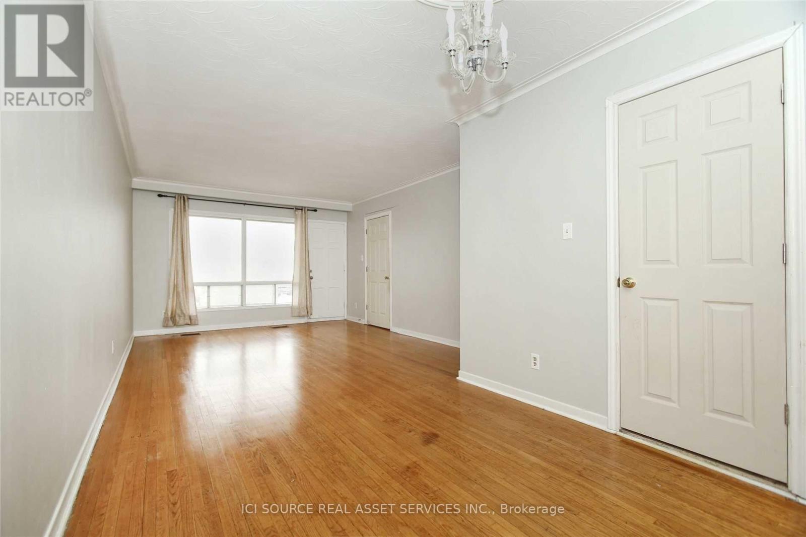 117 Firgrove Crescent, Toronto, Ontario  M3N 1K5 - Photo 12 - W13239816