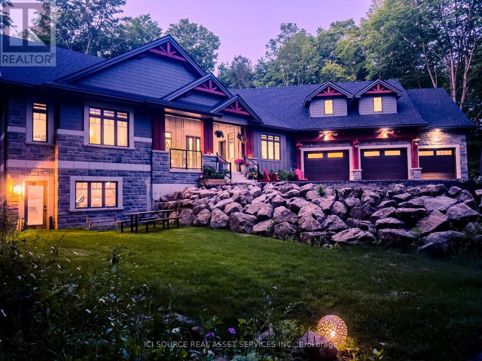 13 Timberrun Court, Hamilton, Ontario  L0P 1B0 - Photo 3 - X13421172