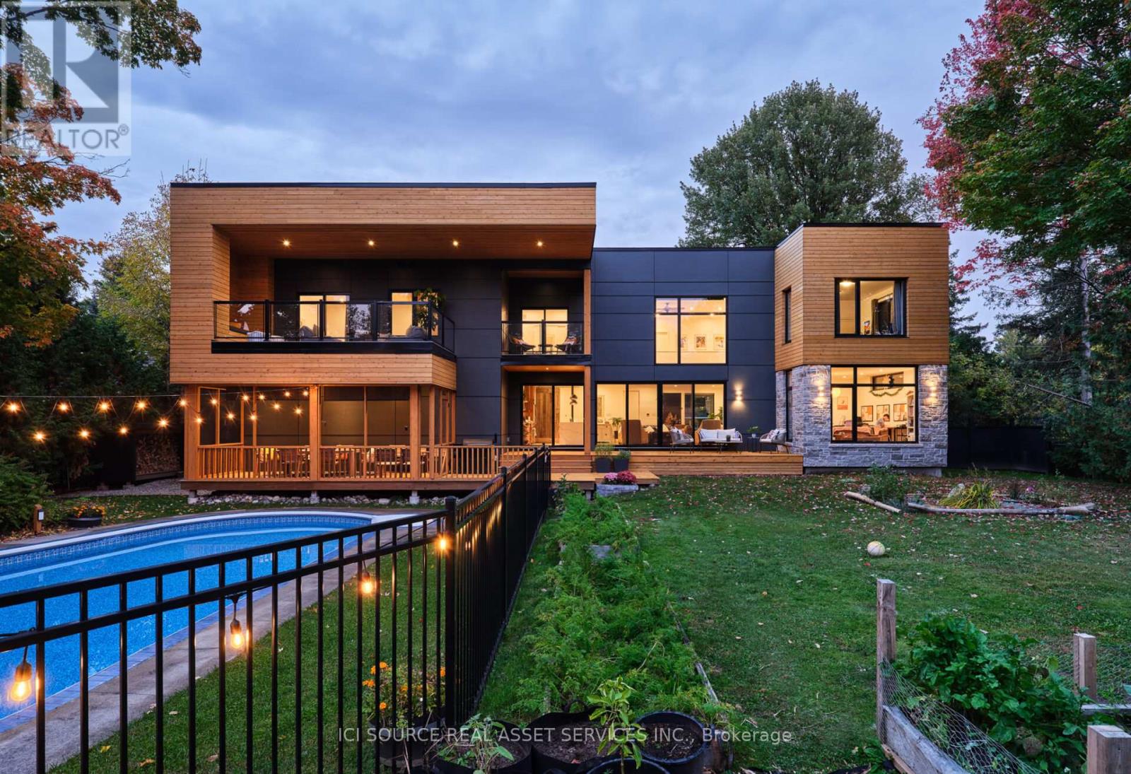 73 Pineglen Crescent, Ottawa, Ontario  K2G 0G9 - Photo 3 - X13465620