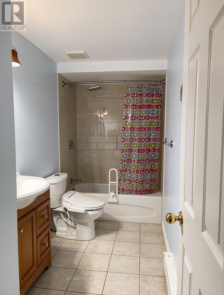 12c Sonnet Crescent, Ottawa, Ontario  K2H 8W7 - Photo 10 - X13492262