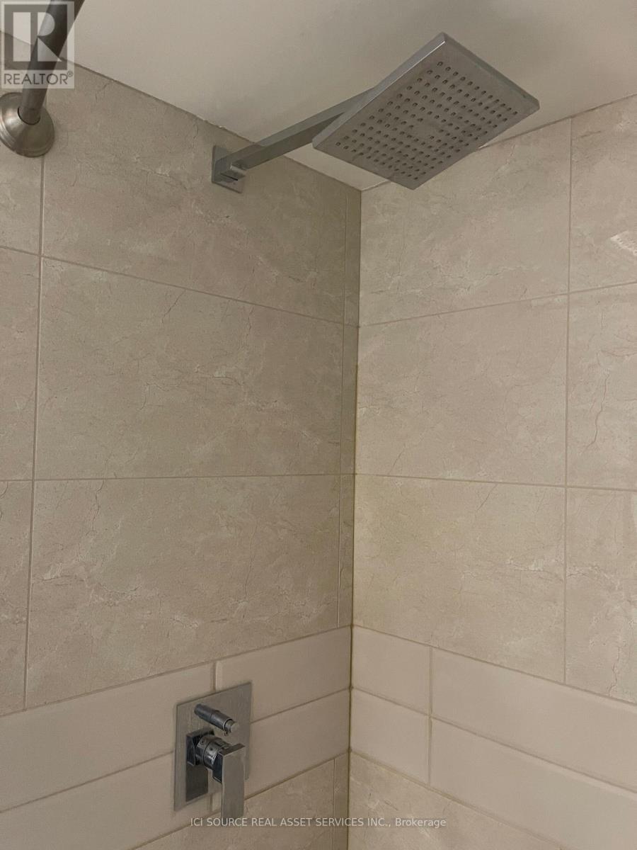 12c Sonnet Crescent, Ottawa, Ontario  K2H 8W7 - Photo 12 - X13492262