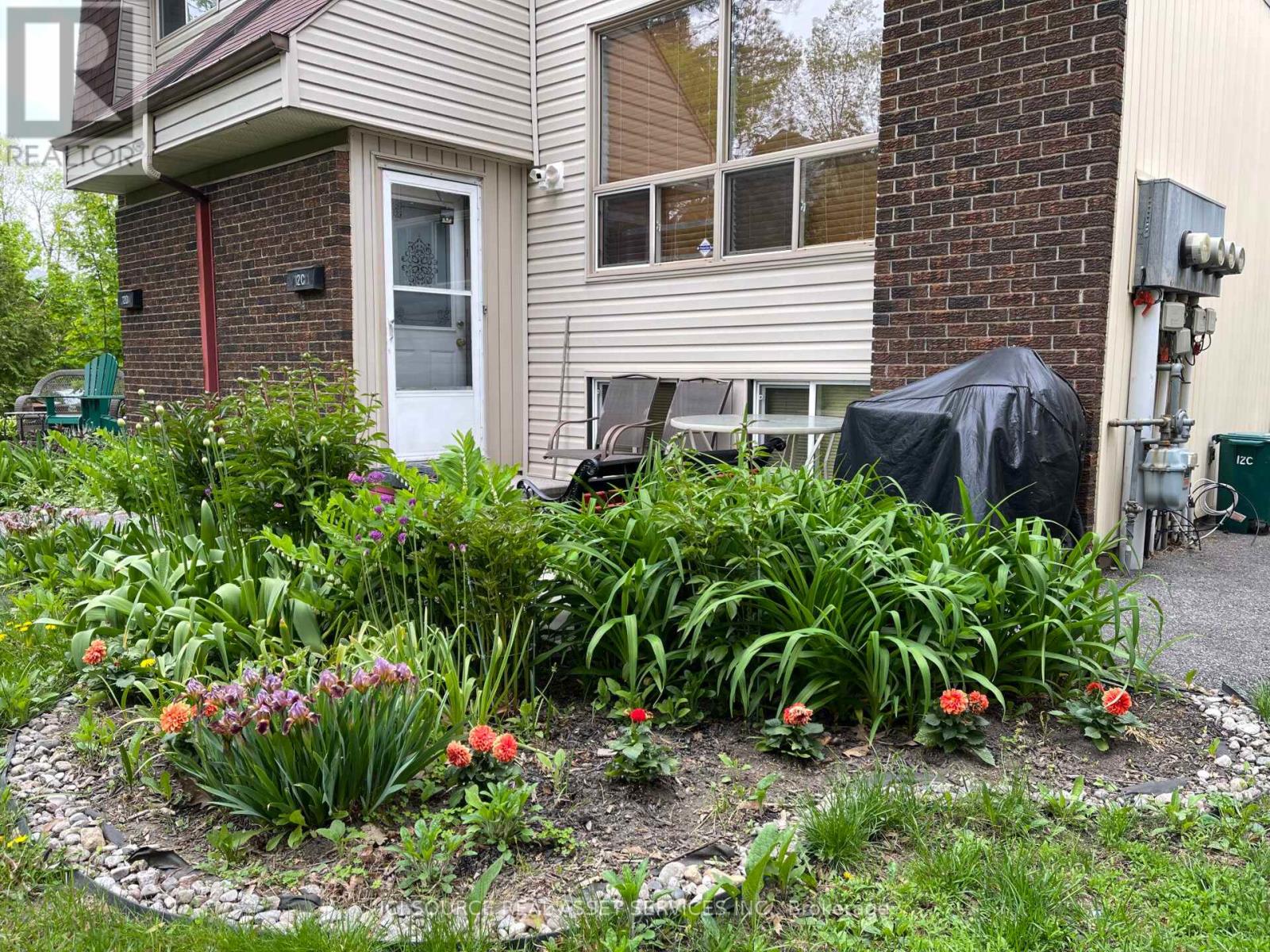12c Sonnet Crescent, Ottawa, Ontario  K2H 8W7 - Photo 22 - X13492262