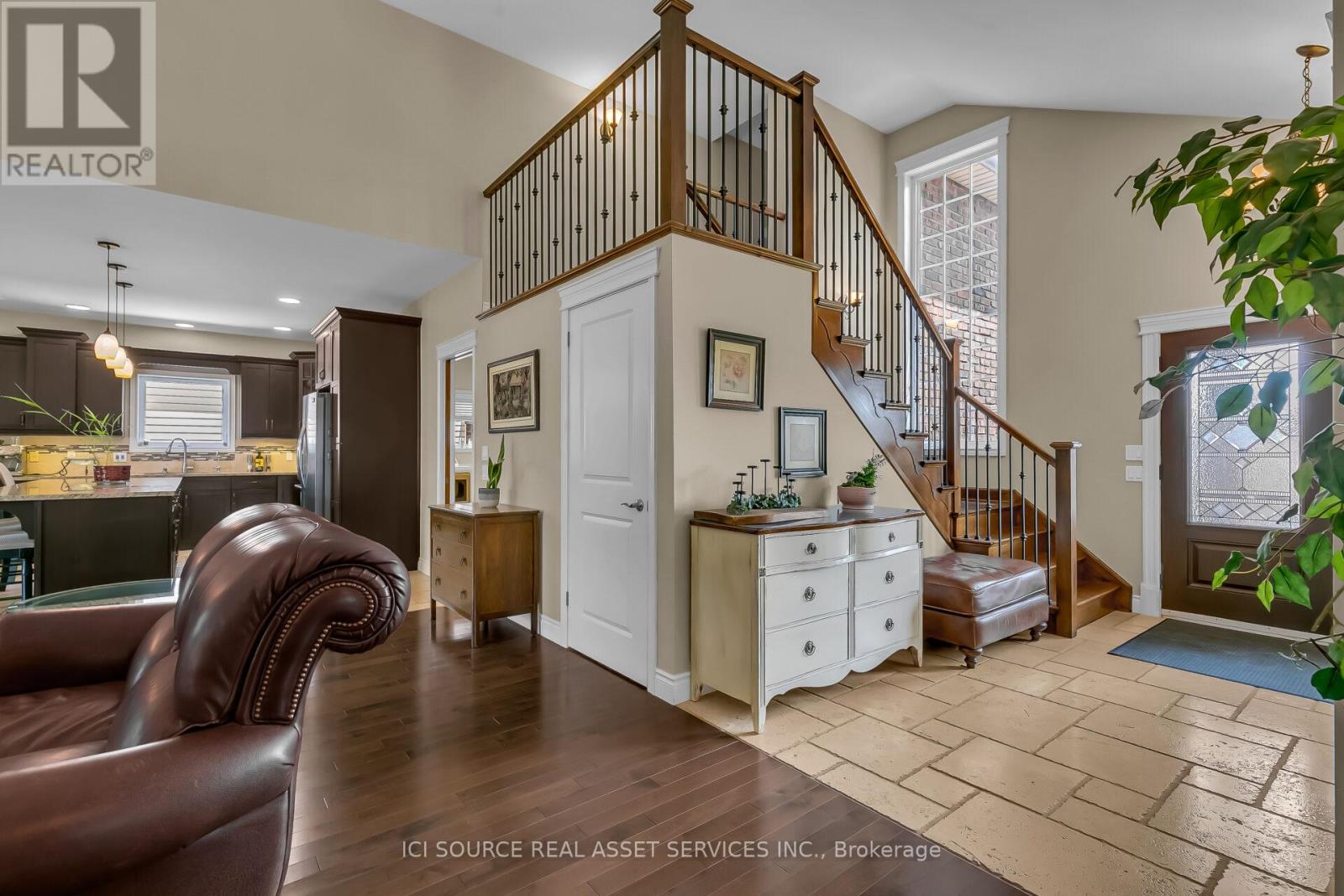 1378 Traditional Trail, Lakeshore, Ontario  N0R 1A0 - Photo 12 - X13536144