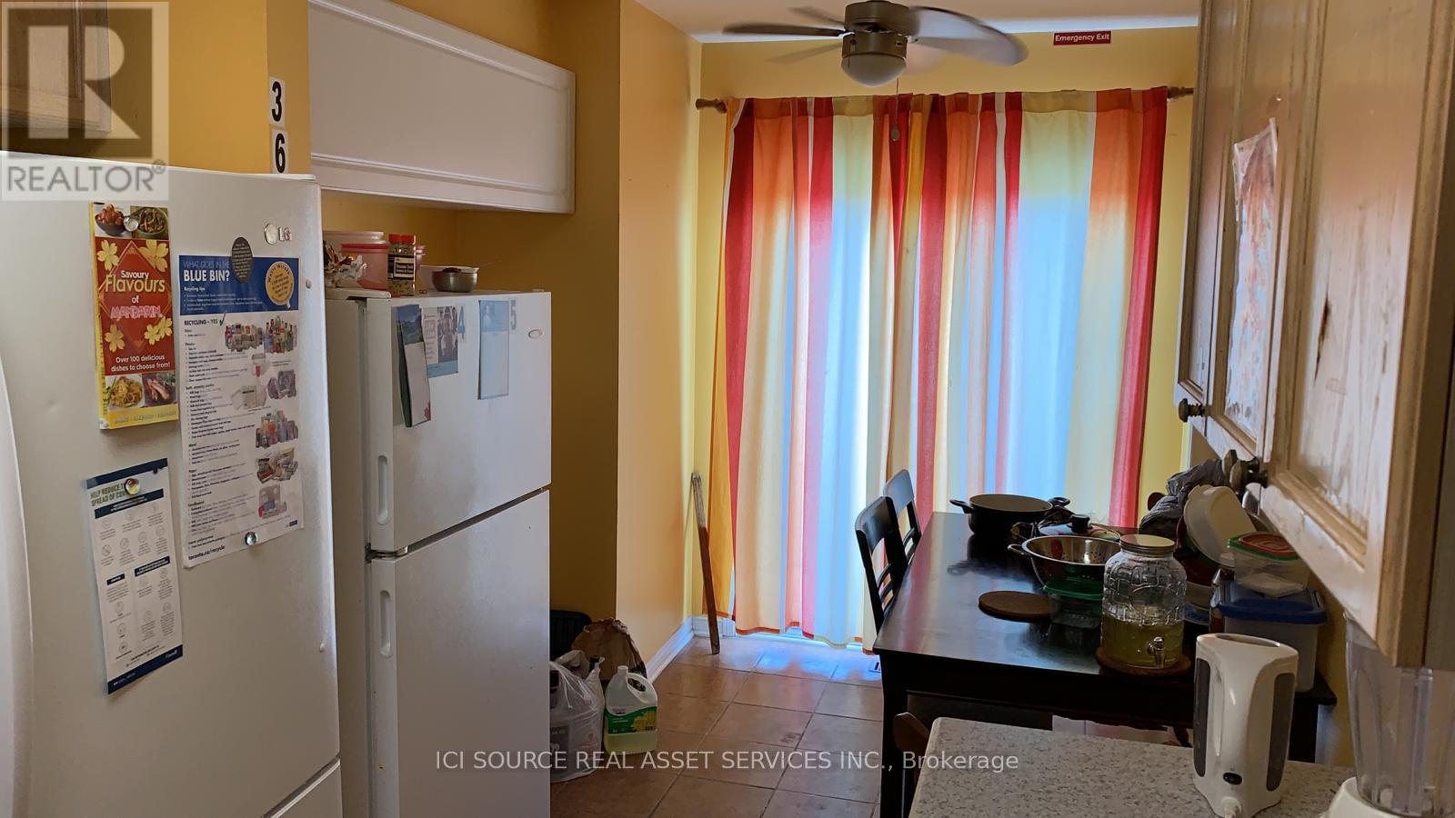 24 Mattari Court, Toronto, Ontario  M9W 7C6 - Photo 10 - W13547220