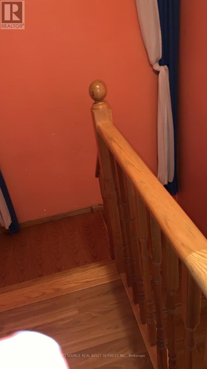 24 Mattari Court, Toronto, Ontario  M9W 7C6 - Photo 12 - W13547220