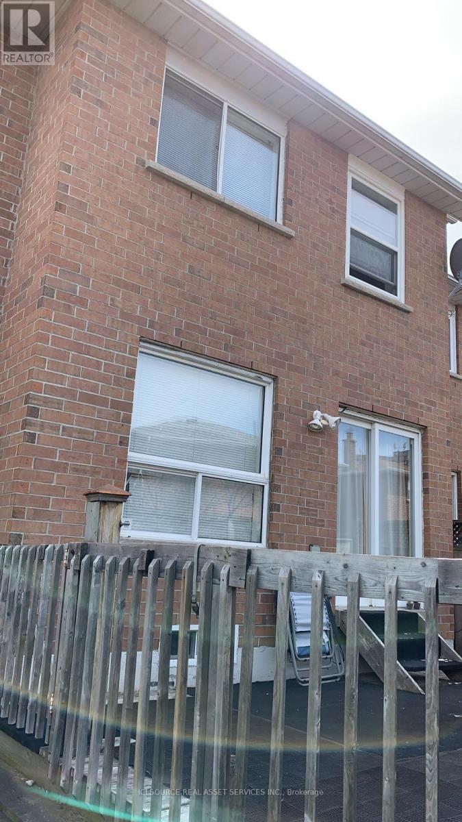 24 Mattari Court, Toronto, Ontario  M9W 7C6 - Photo 19 - W13547220