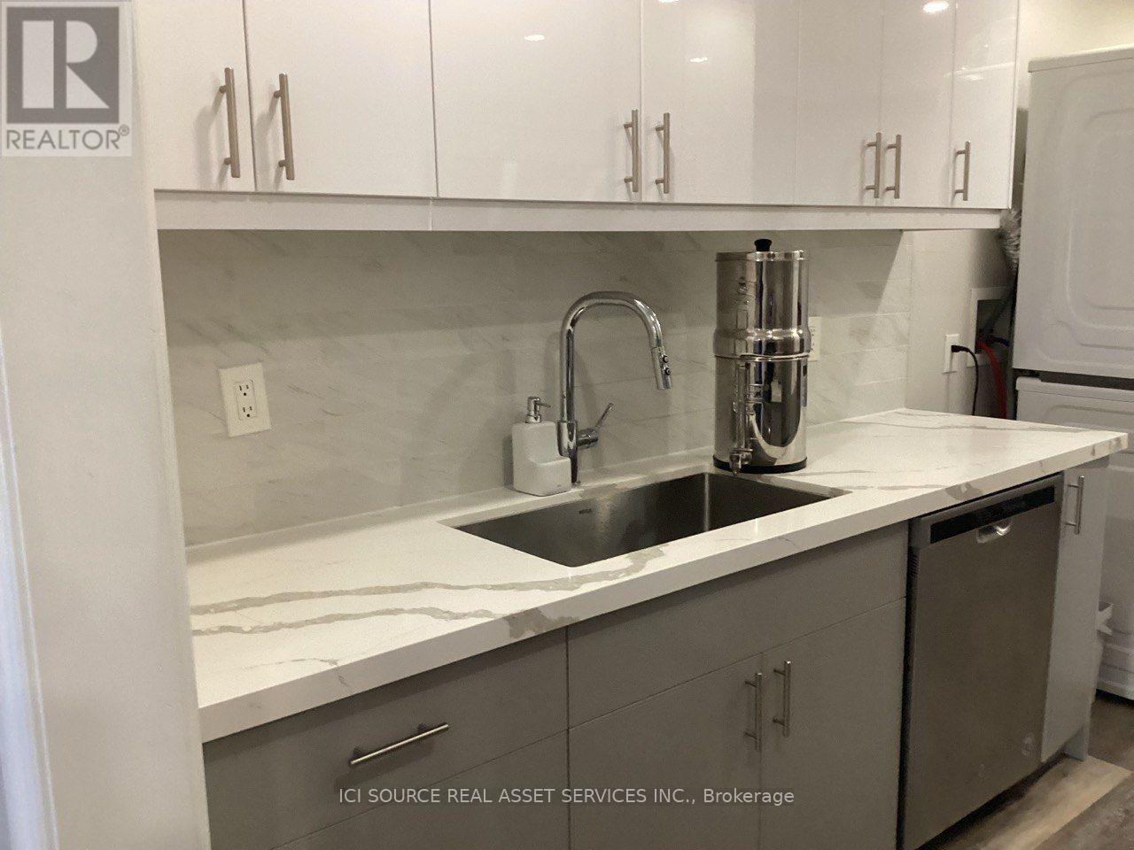 Upper - 72 Adams Street, Bradford West Gwillimbury, Ontario  L3Z 3E2 - Photo 13 - N13552660