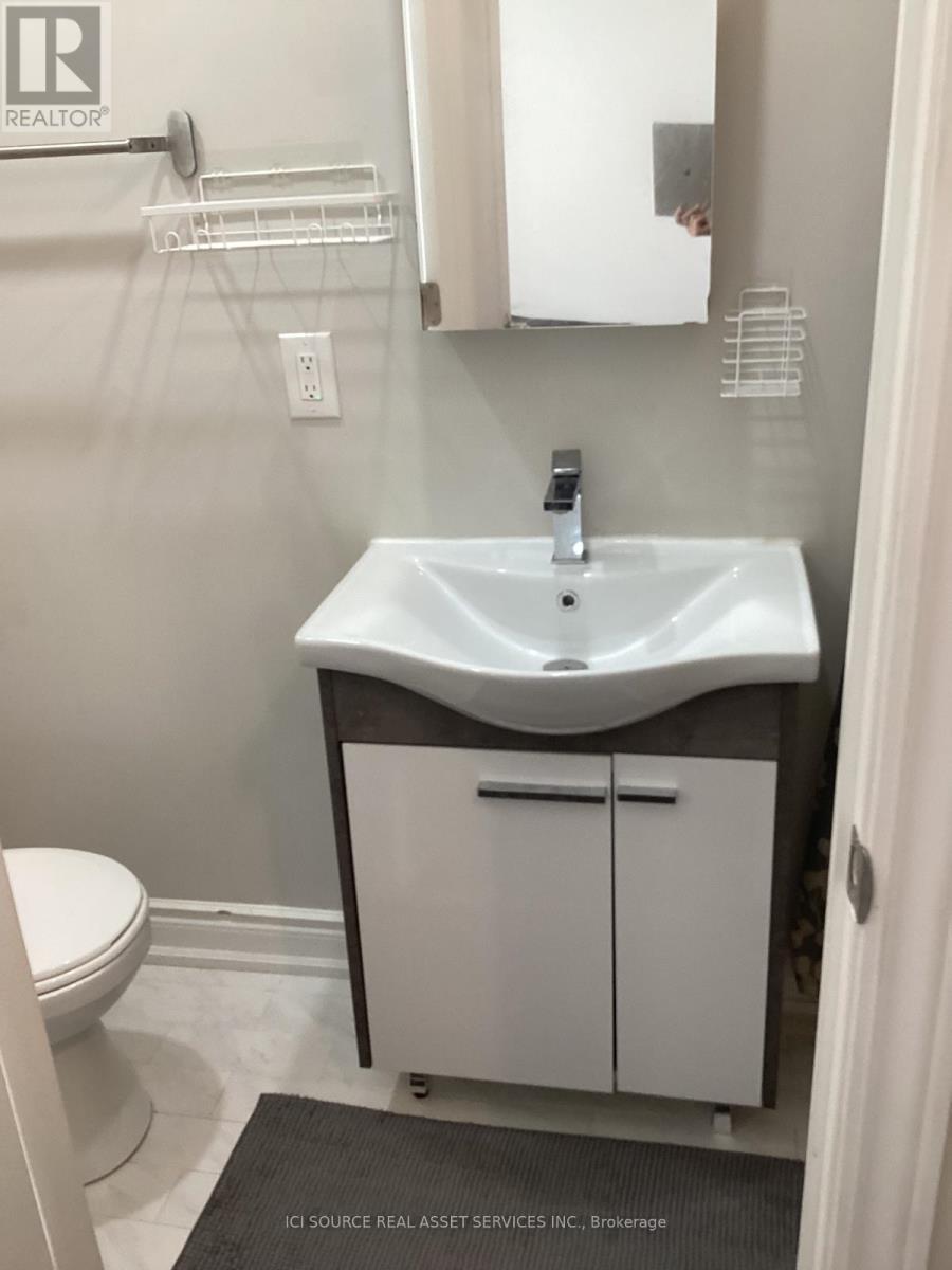 Upper - 72 Adams Street, Bradford West Gwillimbury, Ontario  L3Z 3E2 - Photo 21 - N13552660