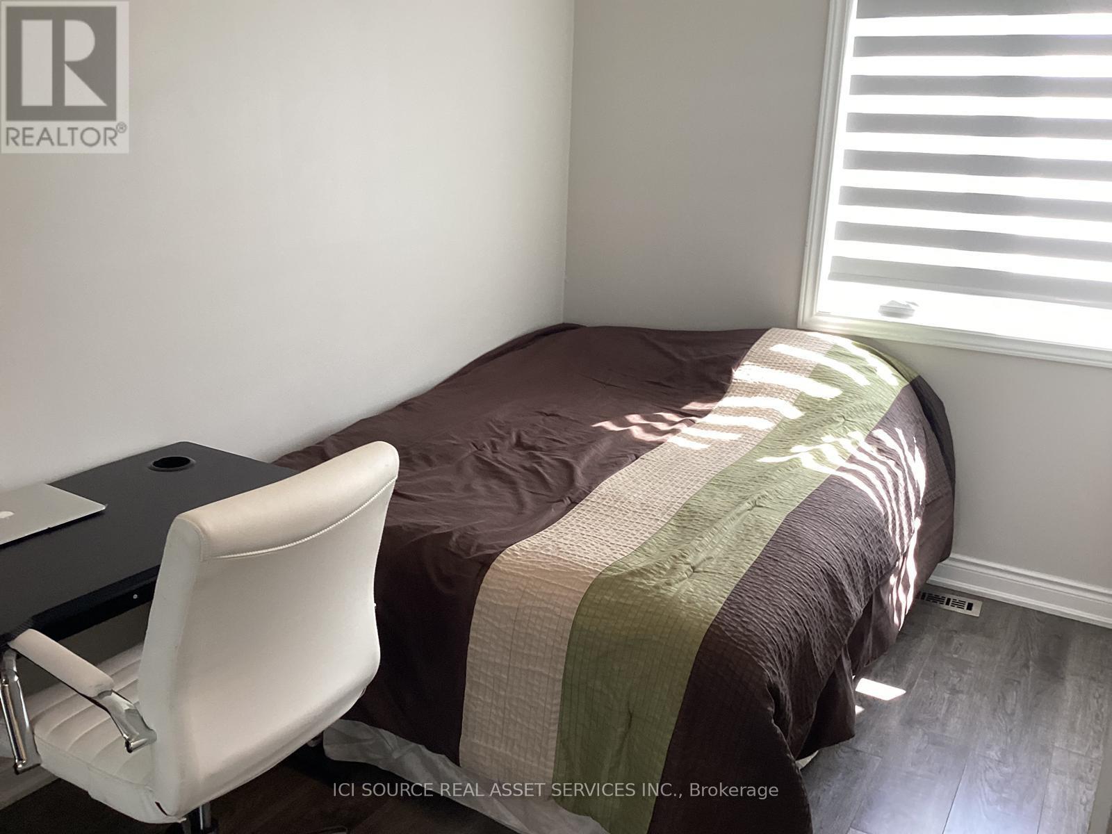 Upper - 72 Adams Street, Bradford West Gwillimbury, Ontario  L3Z 3E2 - Photo 23 - N13552660