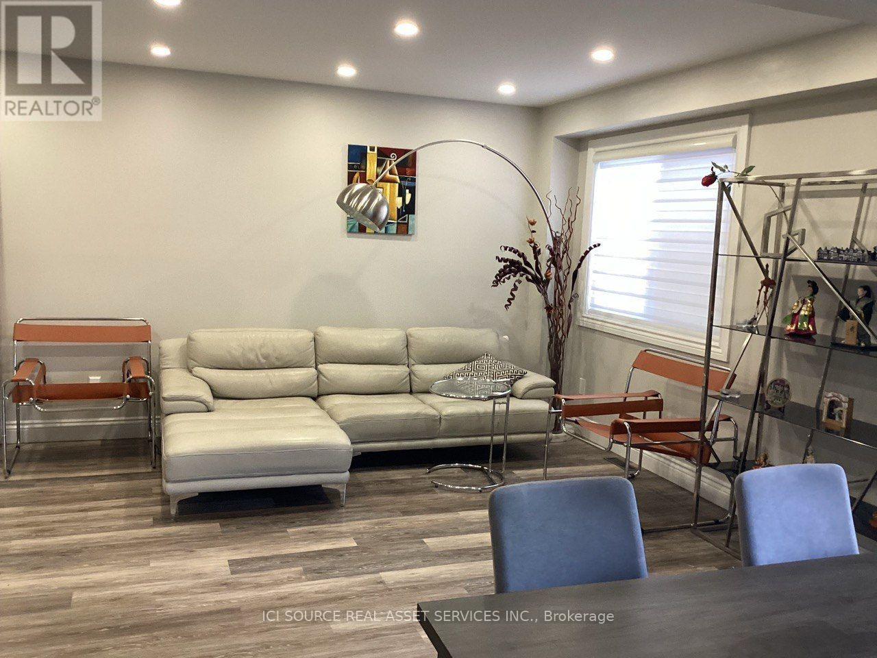 Upper - 72 Adams Street, Bradford West Gwillimbury, Ontario  L3Z 3E2 - Photo 7 - N13552660