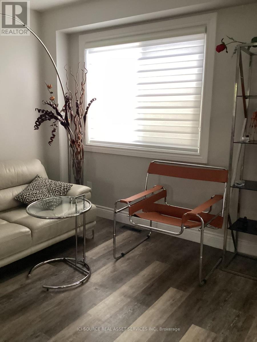 Upper - 72 Adams Street, Bradford West Gwillimbury, Ontario  L3Z 3E2 - Photo 8 - N13552660