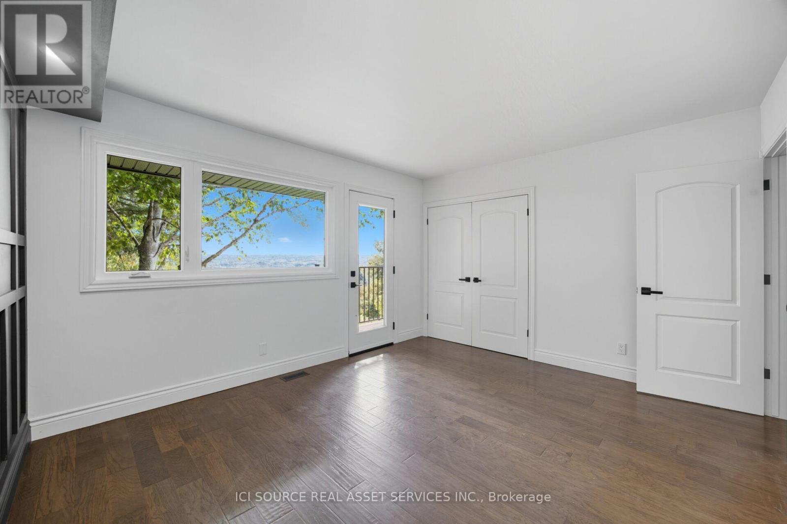 50 Oak Avenue, Hamilton, Ontario  L9H 4Y9 - Photo 14 - X13561878