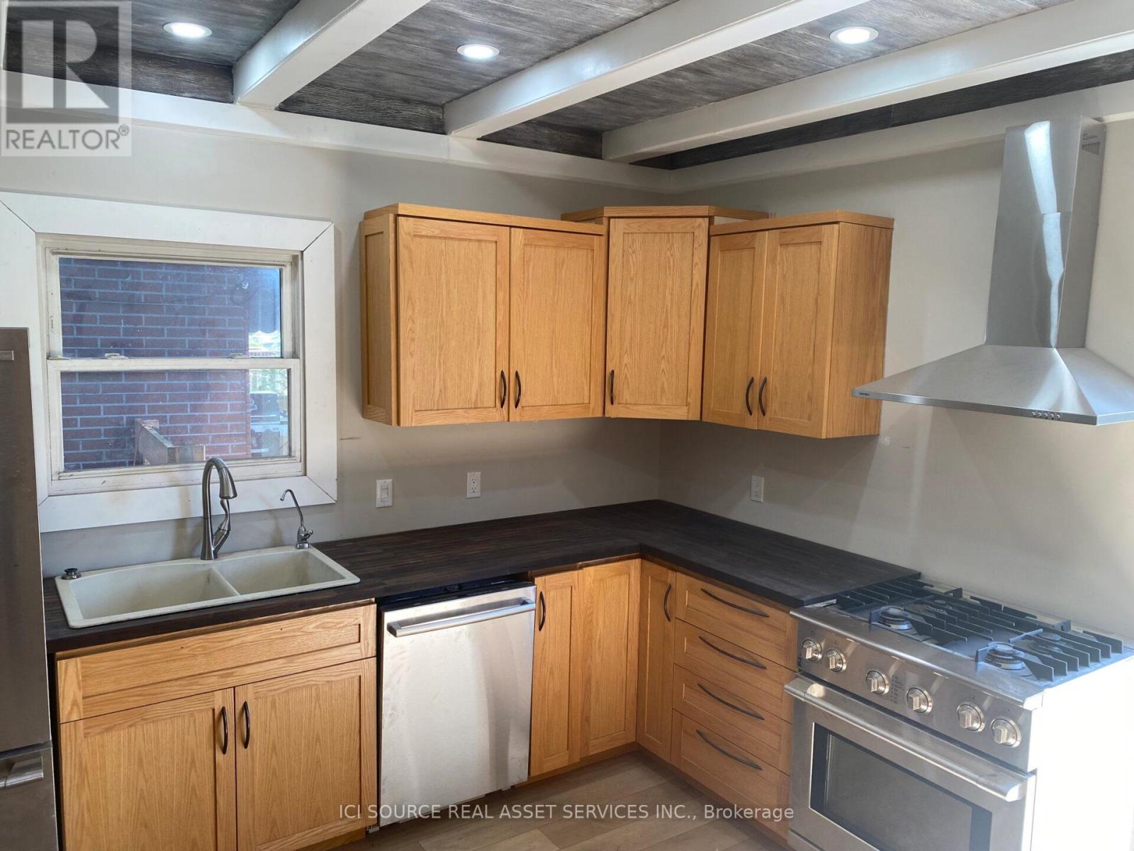 825 Raymo Road, Windsor, Ontario  N8Y 4A5 - Photo 3 - X13570252