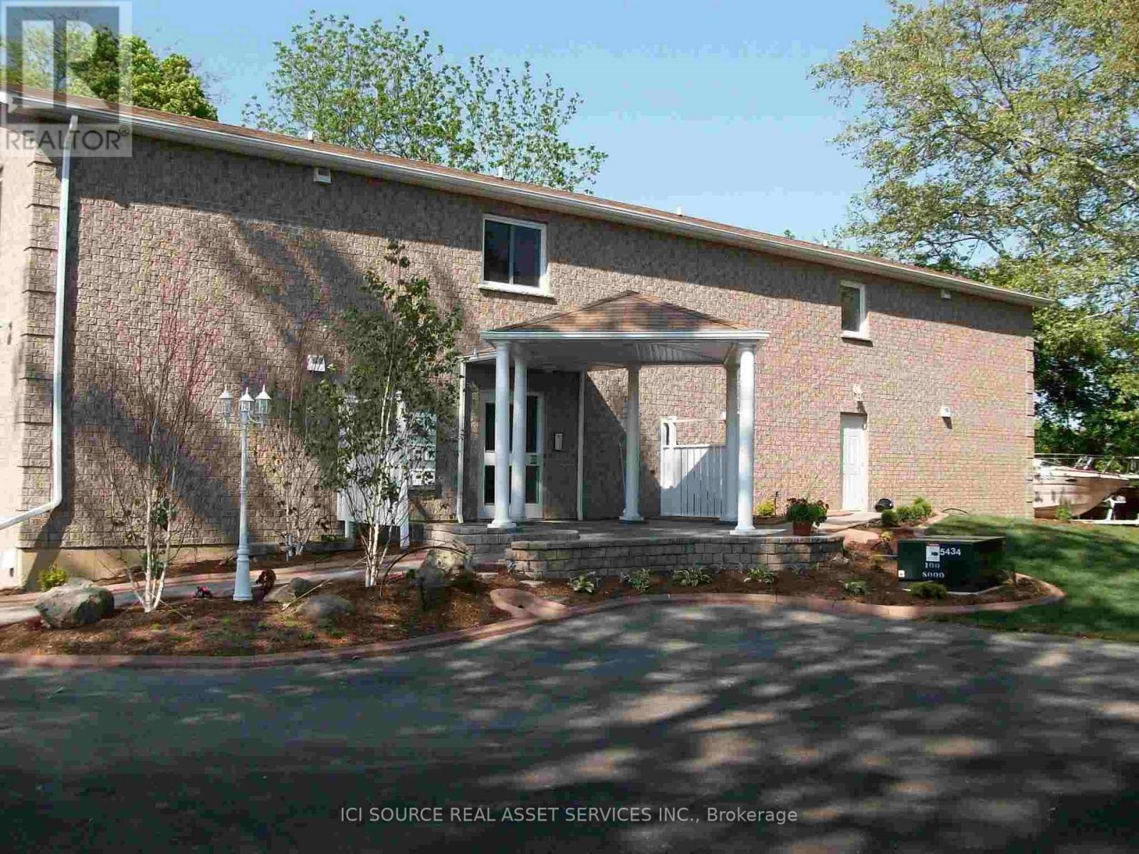 4434 Leader Lane, Niagara Falls, Ontario  L2E 2Z7 - Photo 3 - X13572628