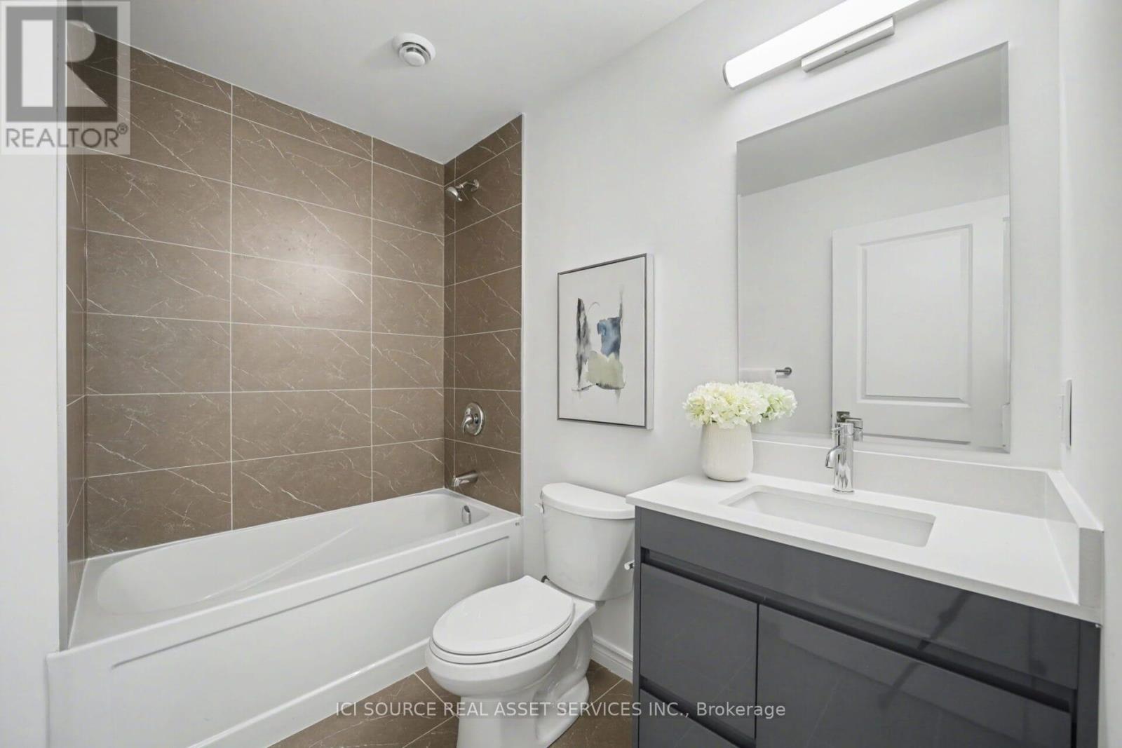 10 - 2 Slessor Boulevard, Grimsby, Ontario  L3M 5J4 - Photo 12 - X13582486