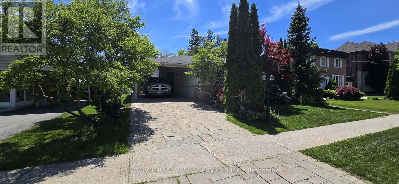 45 Clareville Crescent, Toronto, Ontario  M2J 2B9 - Photo 2 - C13586960