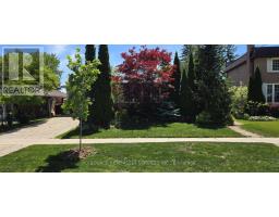 45 CLAREVILLE CRESCENT, Toronto, Ontario