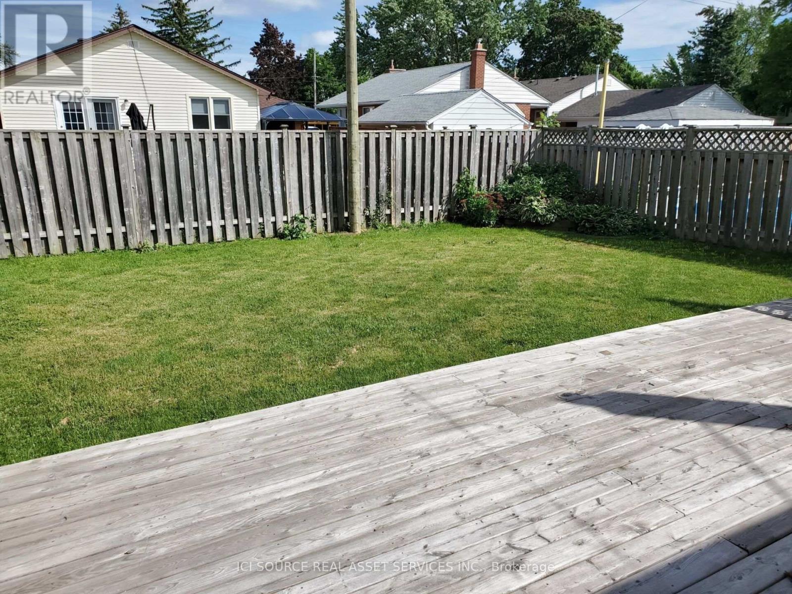 Main Floor - 412 Mountainview Drive, Milton, Ontario  L9T 1W2 - Photo 14 - W13591636