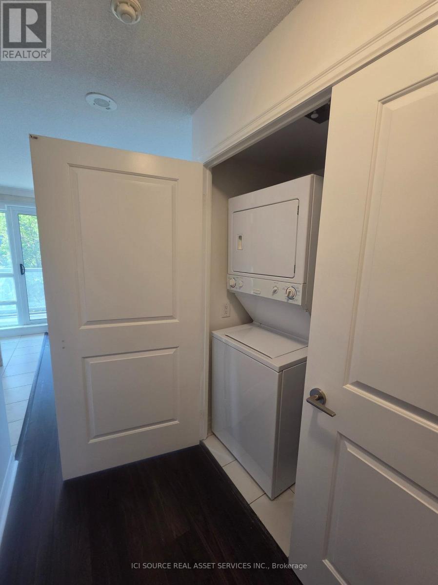 221 - 2035 Sheppard Avenue E, Toronto, Ontario  M2J 0A8 - Photo 10 - C13600970