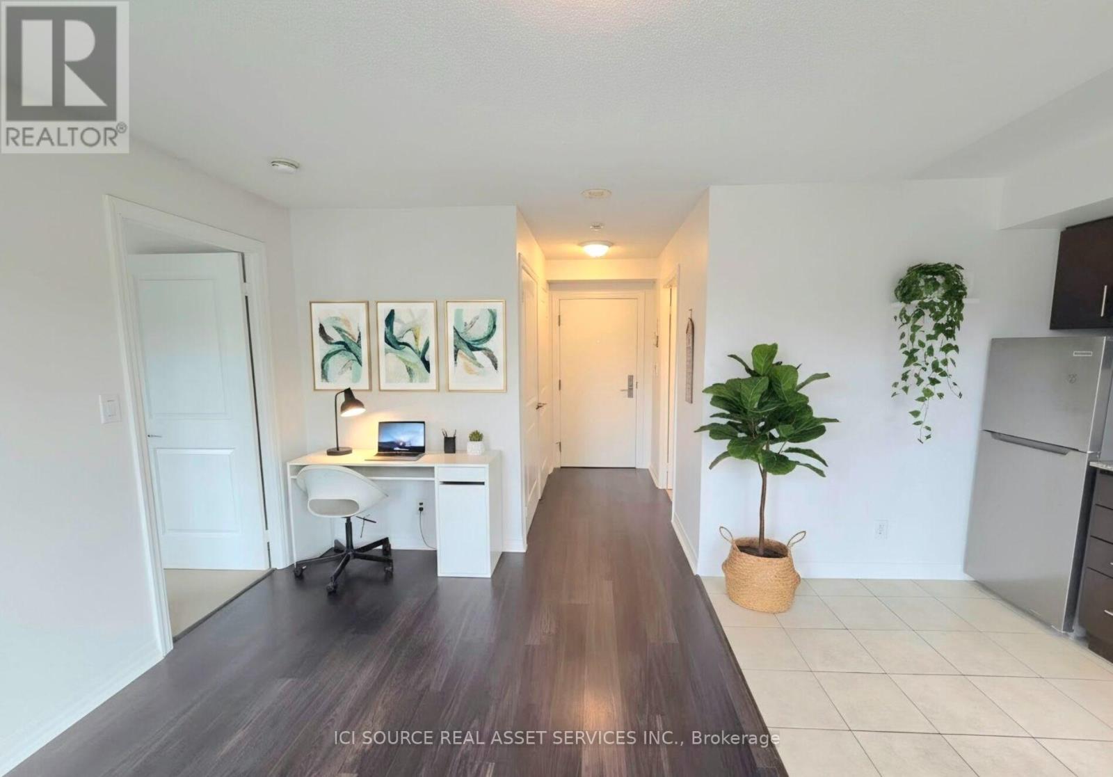 221 - 2035 Sheppard Avenue E, Toronto, Ontario  M2J 0A8 - Photo 8 - C13600970