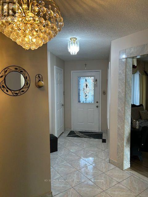 3546 Italia Crescent, Mississauga, Ontario  L5B 3T6 - Photo 4 - W13607612