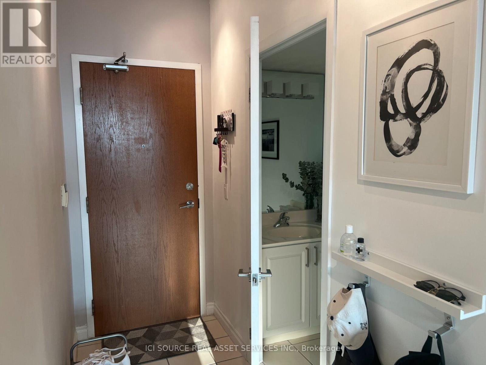 2612 - 219 Fort York Boulevard, Toronto, Ontario  M5V 1B1 - Photo 11 - C13623884
