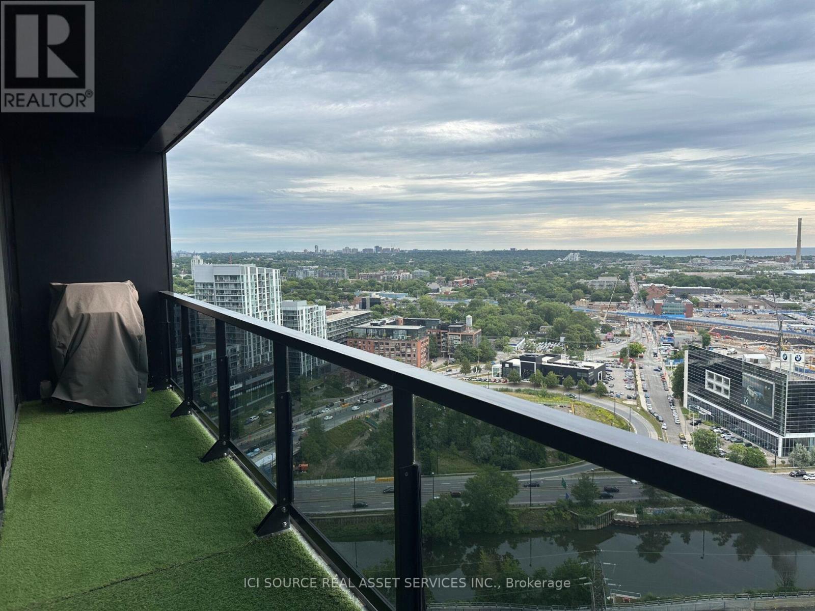 2407 - 170 Bayview Avenue, Toronto, Ontario  M5A 0M4 - Photo 15 - C13638074