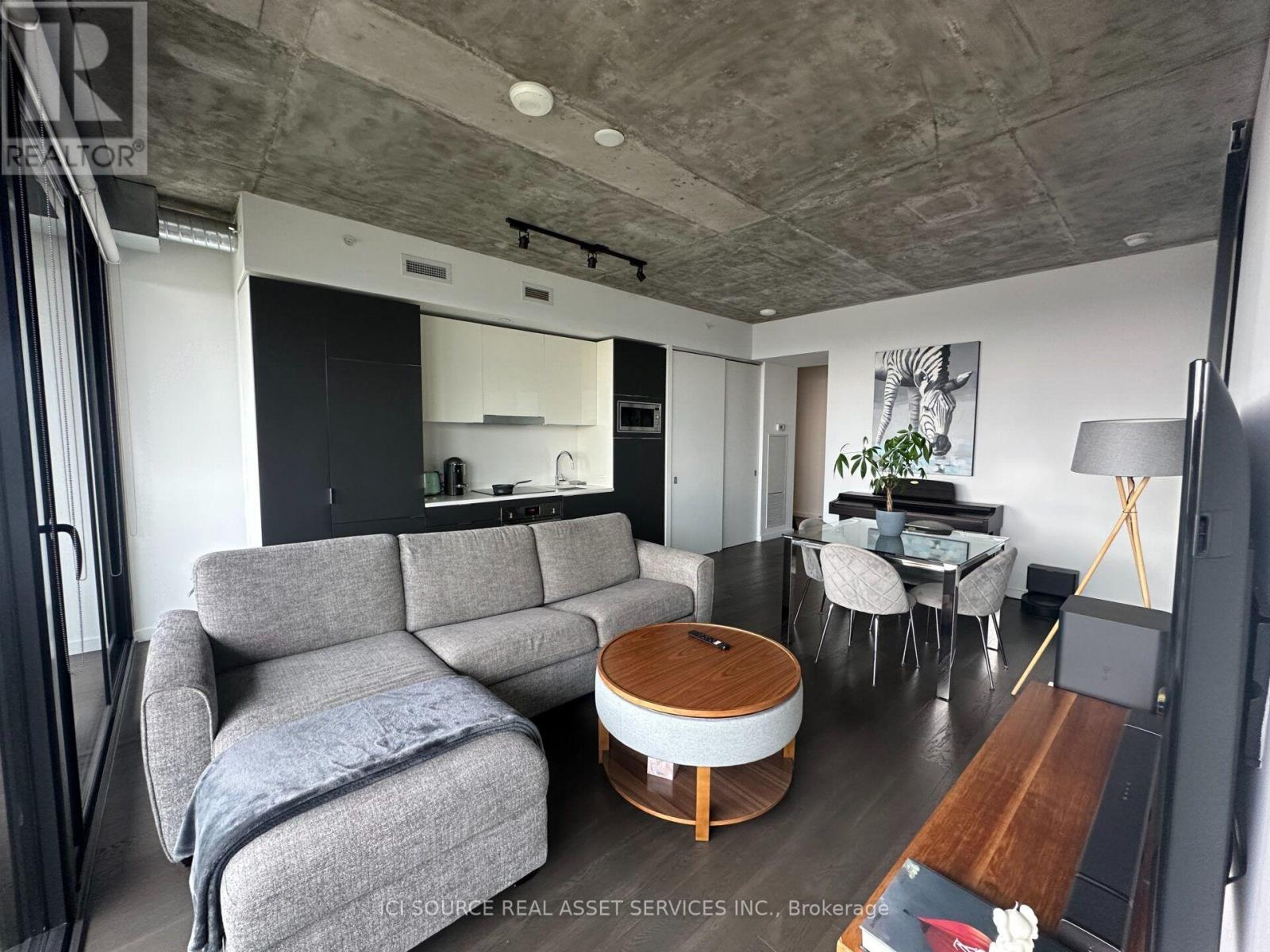 2407 - 170 Bayview Avenue, Toronto, Ontario  M5A 0M4 - Photo 6 - C13638074
