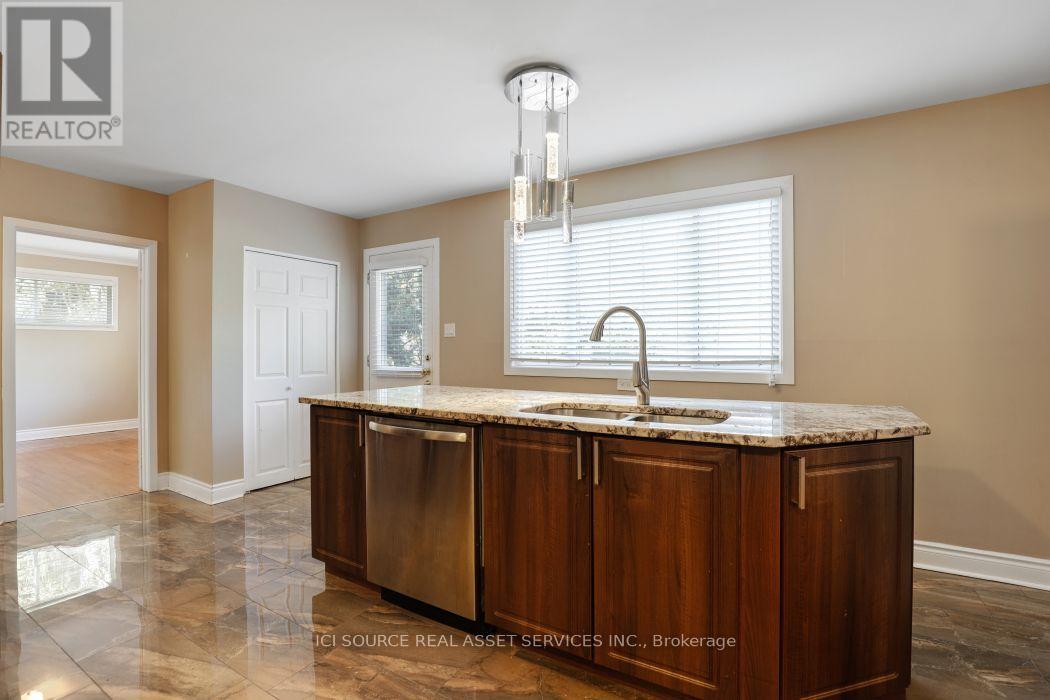 1371 Kilborn Avenue, Ottawa, Ontario  K1H 6L5 - Photo 17 - X13643302